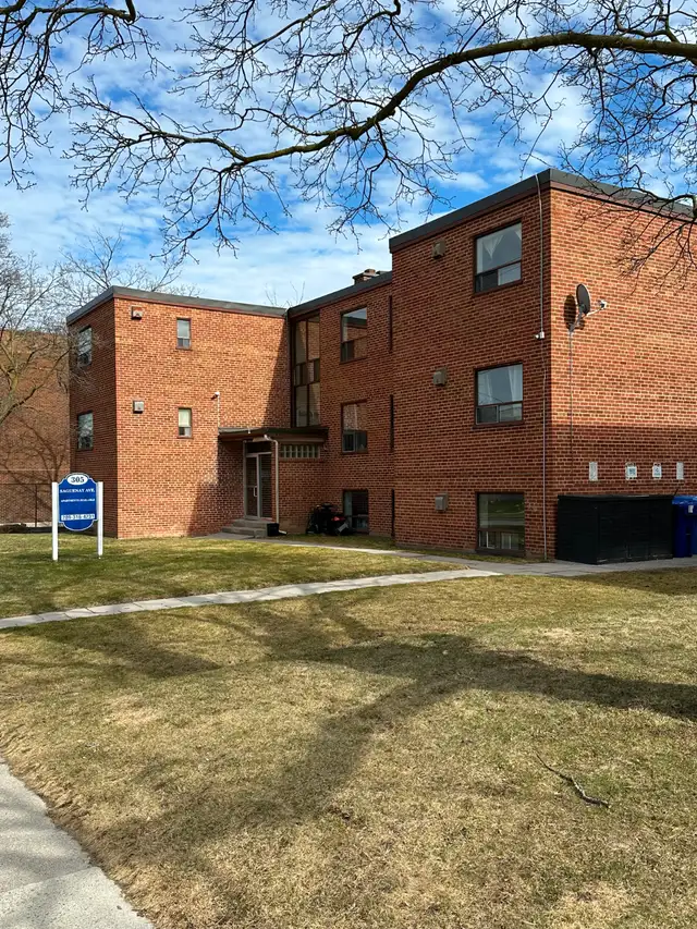 2 BEDROOM APARTMENT FOR RENT IN OSHAWA