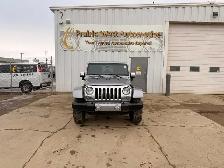 2016 Jeep Wrangler Unlimited Sahara 4WD - Photo 2