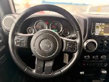 2016 Jeep Wrangler Unlimited Sahara 4WD - Photo 10