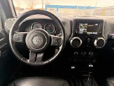 2016 Jeep Wrangler Unlimited Sahara 4WD - Photo 11