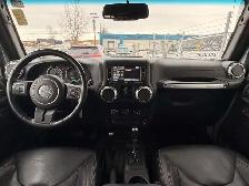 2016 Jeep Wrangler Unlimited Sahara 4WD - Photo 12