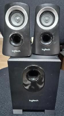 LOGITECH Z313 2.1 SPEAKER SYSTEM – TESTED – READY TO USE – $35