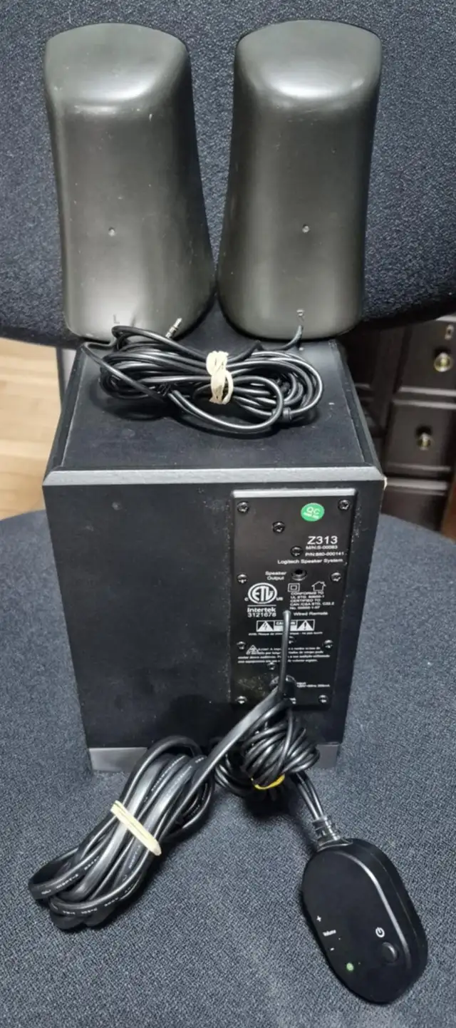 LOGITECH Z313 2.1 SPEAKER SYSTEM – TESTED – READY TO USE – $35 - Photo 2