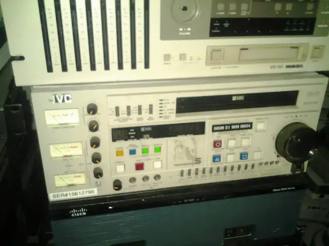 JVC BR-S811U Editing Recorder Professional svhs deck huge pro vi