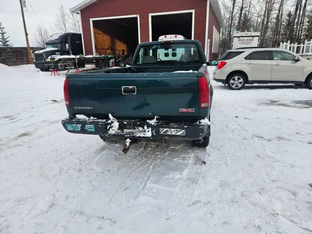 2000 GMC K3500 - Photo 3