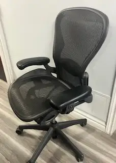 Herman Miller Aeron chairs available - Photo 6