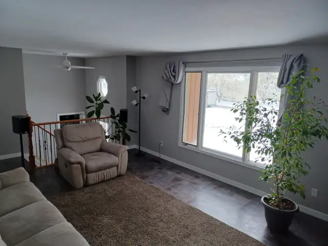 Room for rent in house close to U of L - Photo 4