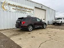 2020 Ford Explorer XLT AWD - 7 Passenger - Photo 5