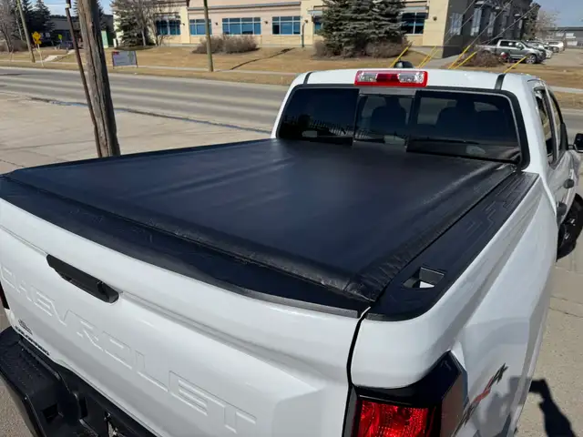 2023 Chevrolet Colorado - Photo 7