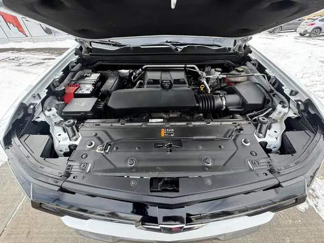 2023 Chevrolet Colorado - Photo 16