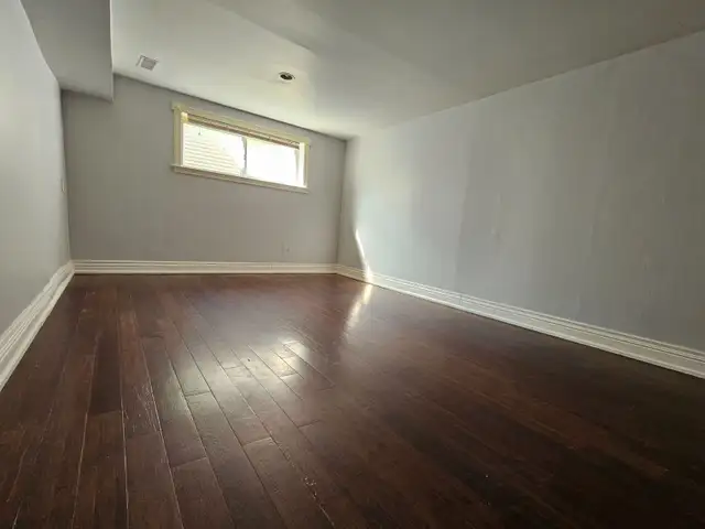 Entire 4 Bedroom unit for rent - Available for April or May 1 - Photo 9