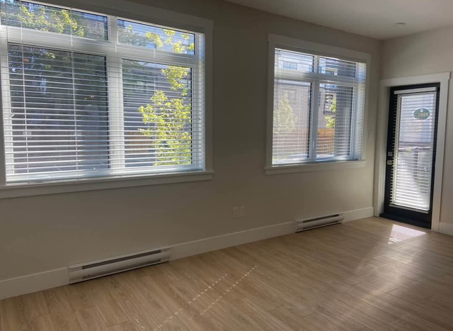 2 bedroom Apartment-Downtown Moncton - Photo 3