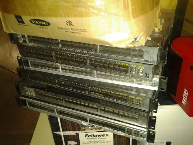 D-Link DGS-3120-48PC 48-Port xStack PoE 48 gig 4 x10gbe compare