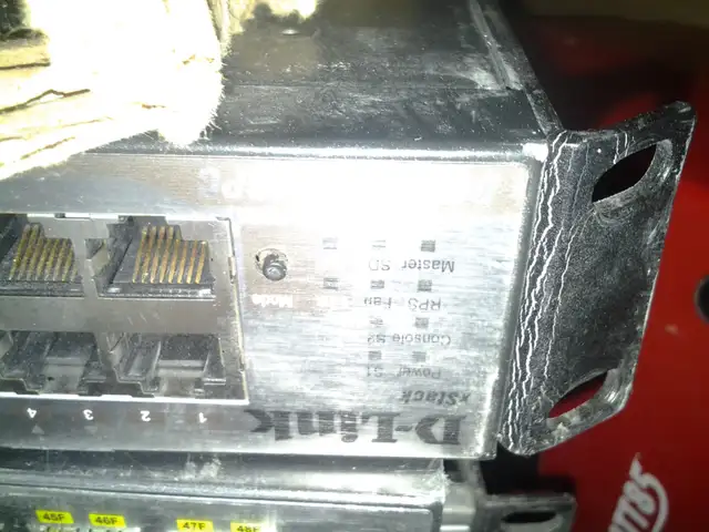 D-Link DGS-3120-48PC 48-Port xStack PoE 48 gig 4 x10gbe compare - Photo 3