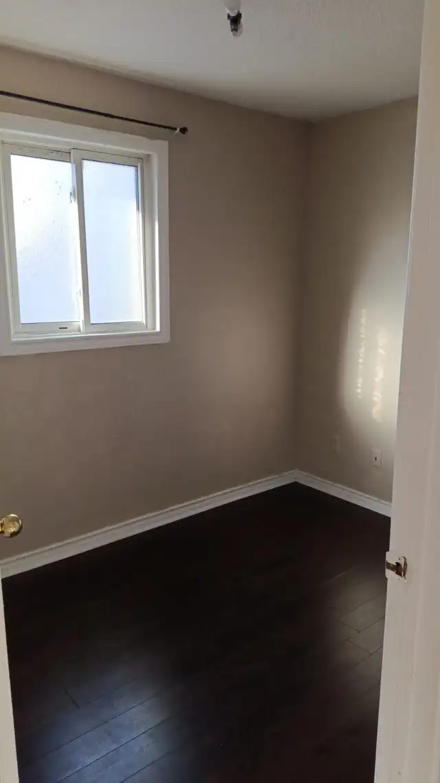 3 bedroom house avalible for rent with 3 car parking 2599 - Photo 6