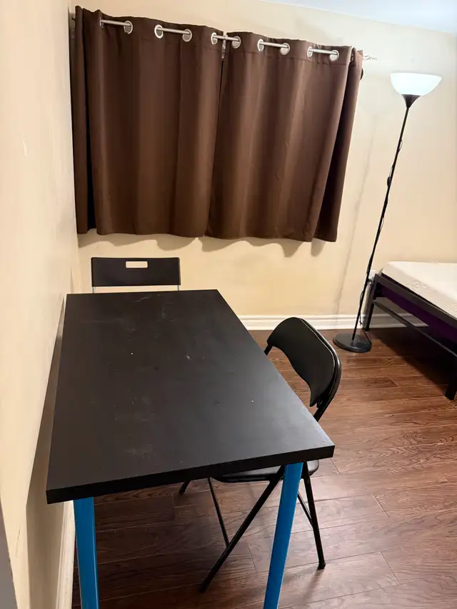 Fully furnished spacious private room for rent - Photo 3