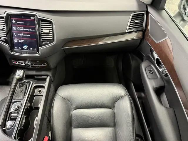 2016 Volvo XC90 T6 MOMENTUM AWD | HTD LTHR STS\\STR WHEEL - Photo 35