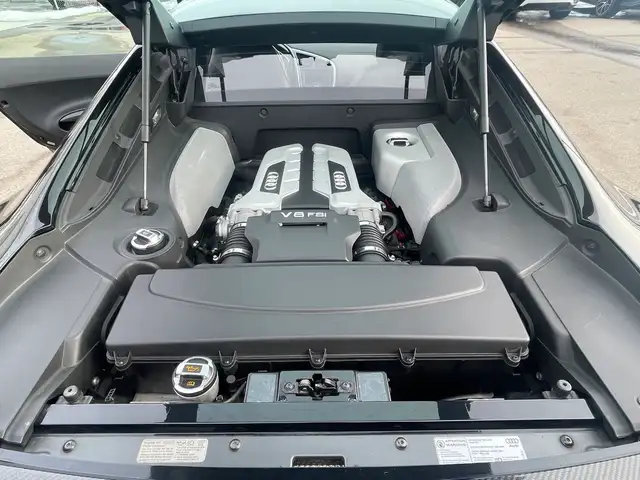 2010 Audi R8 4.2L Quattro/Navi/Premium & Carbon Blade/Sigma pk - Photo 17