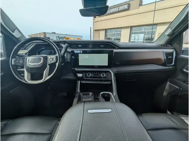 2024 GMC Sierra 3500HD Denali 6.6L V8/Touch Nav/Sunroof/Camera - Photo 15