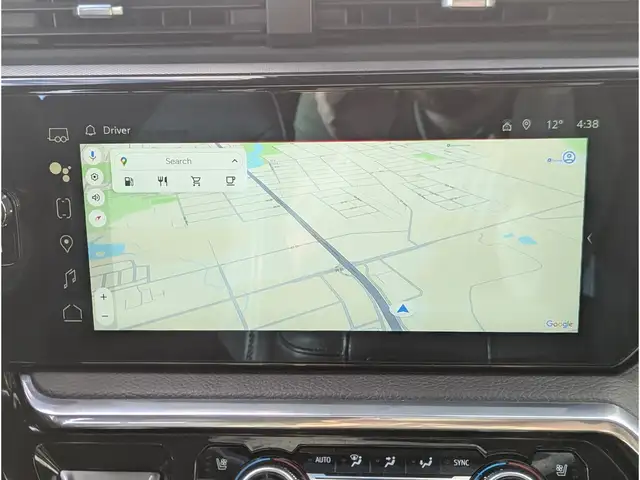 2024 GMC Sierra 3500HD Denali Diesel/Nav/Sunroof/Camera - Photo 4