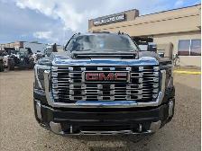 2024 GMC Sierra 3500HD Denali Diesel/Nav/Sunroof/Camera - Photo 7