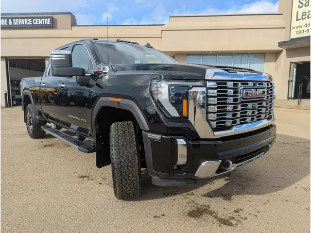 2024 GMC Sierra 3500HD Denali Diesel/Nav/Sunroof/Camera - Photo 8