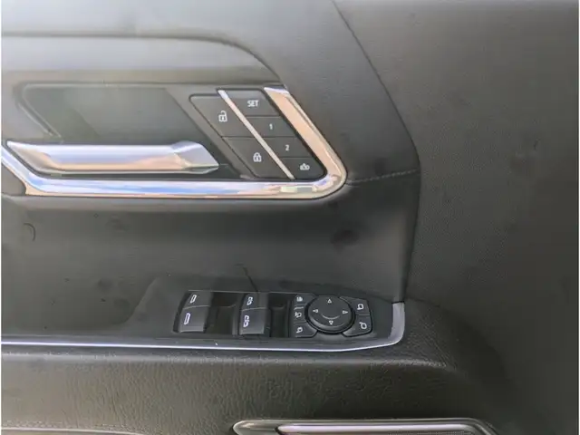 2024 GMC Sierra 3500HD Denali Diesel/Nav/Sunroof/Camera - Photo 16