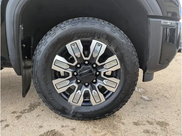 2024 GMC Sierra 3500HD Denali Diesel/Nav/Sunroof/Camera - Photo 27