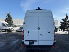 2017 Mercedes-Benz Sprinter Cargo Van 170WB - DUALLY - Photo 7