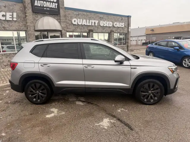 2024 Volkswagen Taos Comfortline Apple CarPlay & Android Auto - Photo 2