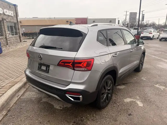 2024 Volkswagen Taos Comfortline Apple CarPlay & Android Auto - Photo 3