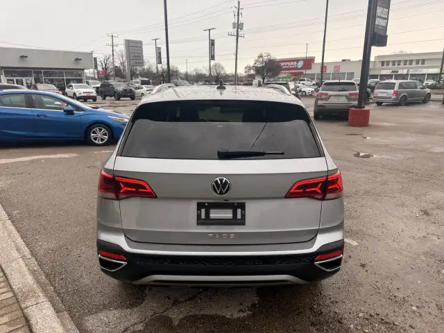 2024 Volkswagen Taos Comfortline Apple CarPlay & Android Auto - Photo 4