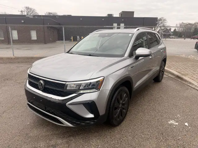 2024 Volkswagen Taos Comfortline Apple CarPlay & Android Auto - Photo 8