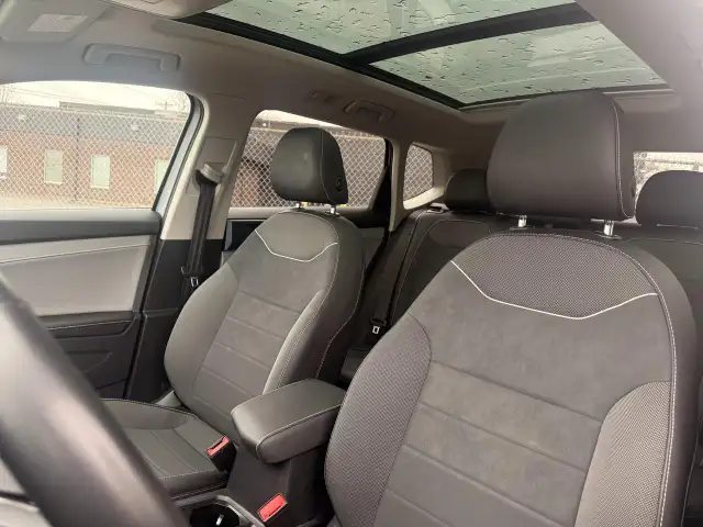 2024 Volkswagen Taos Comfortline Apple CarPlay & Android Auto - Photo 11