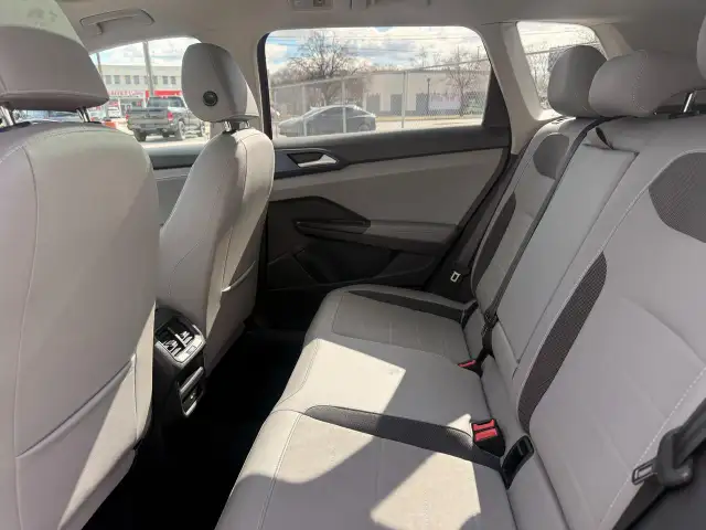2024 Volkswagen Taos Comfortline Wireless Apple CarPlay/Android - Photo 22