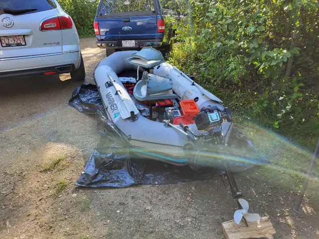 Mariner 4 inflatable boat