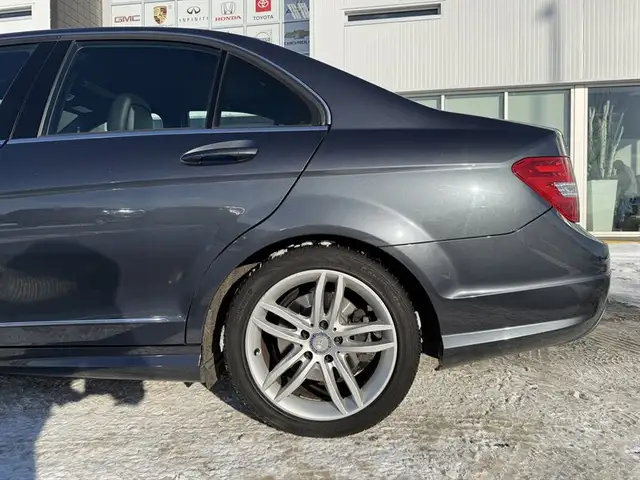 2014 Mercedes-Benz C-Class C 300 Sport 4MATIC - Photo 9