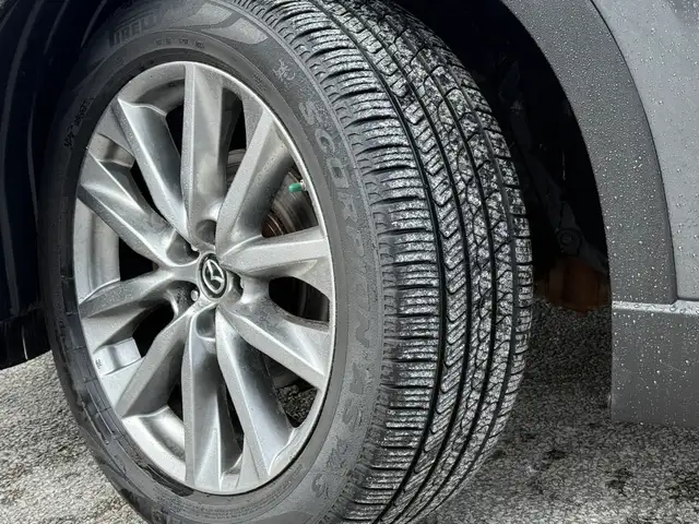 2019 Mazda CX-9 GSL l AWD l 7 Passanger l 2.5i l 4Cyl - Photo 4