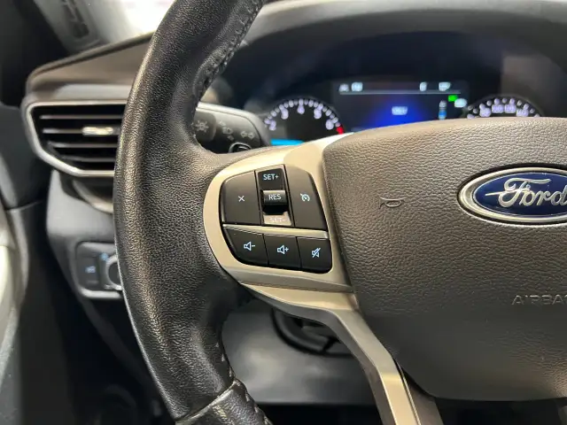2021 Ford Explorer - Photo 14