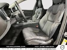 2025 Volvo XC60 B5 Plus Dark Theme | Certified Pre Owned! - Photo 8