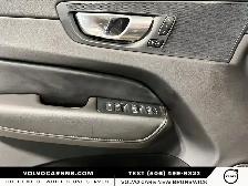 2025 Volvo XC60 B5 Plus Dark Theme | Certified Pre Owned! - Photo 12