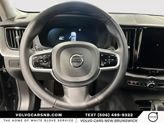 2025 Volvo XC60 B5 Plus Dark Theme | Certified Pre Owned! - Photo 13