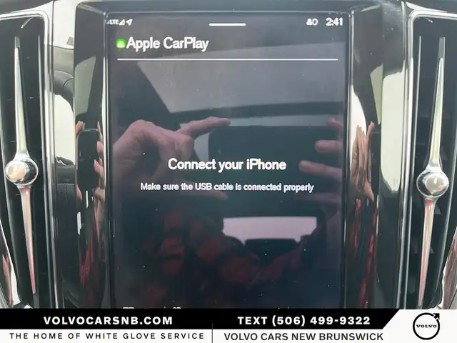 2025 Volvo XC60 B5 Plus Dark Theme | Certified Pre Owned! - Photo 18