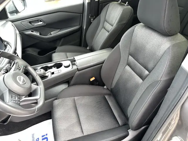 2024 Nissan Rogue - Photo 12