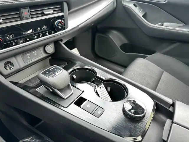 2024 Nissan Rogue - Photo 20