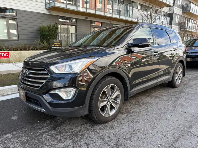 2015 Hyundai Santa Fe XL All-wheel Drive 4dr 3.3L Automatic Luxu