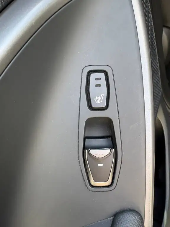 2015 Hyundai Santa Fe XL All-wheel Drive 4dr 3.3L Automatic Luxu - Photo 9