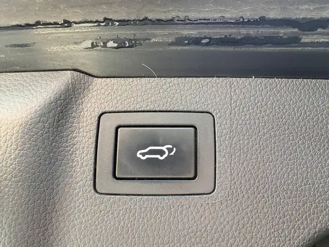 2015 Hyundai Santa Fe XL All-wheel Drive 4dr 3.3L Automatic Luxu - Photo 17