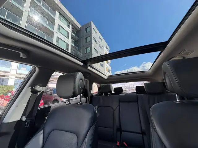 2015 Hyundai Santa Fe XL All-wheel Drive 4dr 3.3L Automatic Luxu - Photo 20