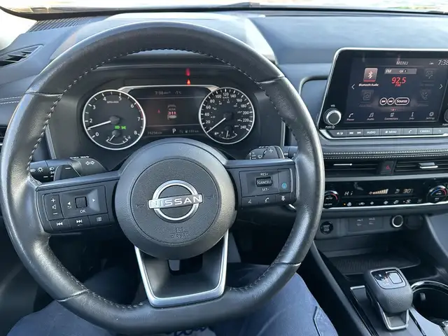 2024 Nissan Rogue - Photo 15